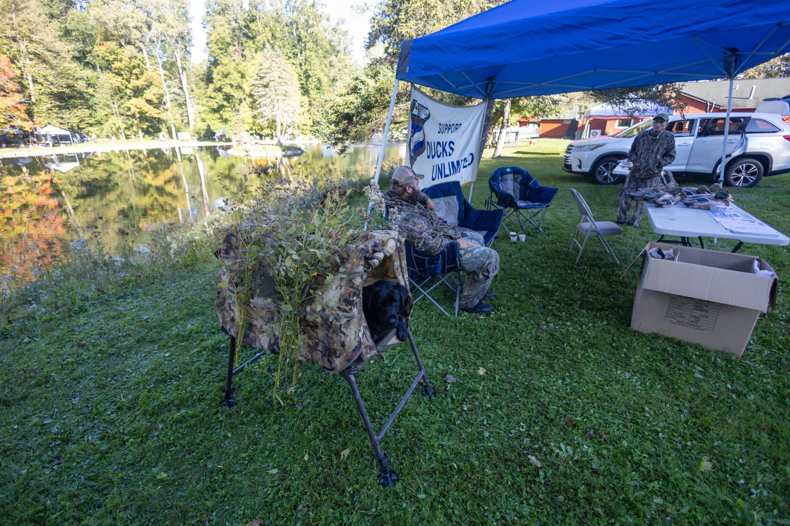 2026Sept26-037 Ducks Unlimited retriever in his hut.